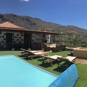 https://finca-mariola.in-canary-islands.com
